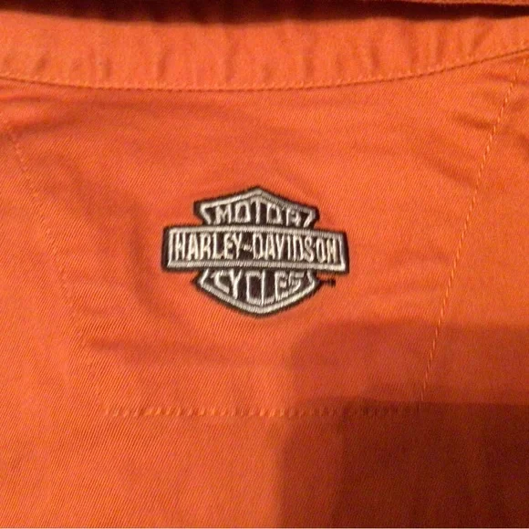 Harley-Davidson Ladies Button Down NWOT Medium - Picture 9 of 12